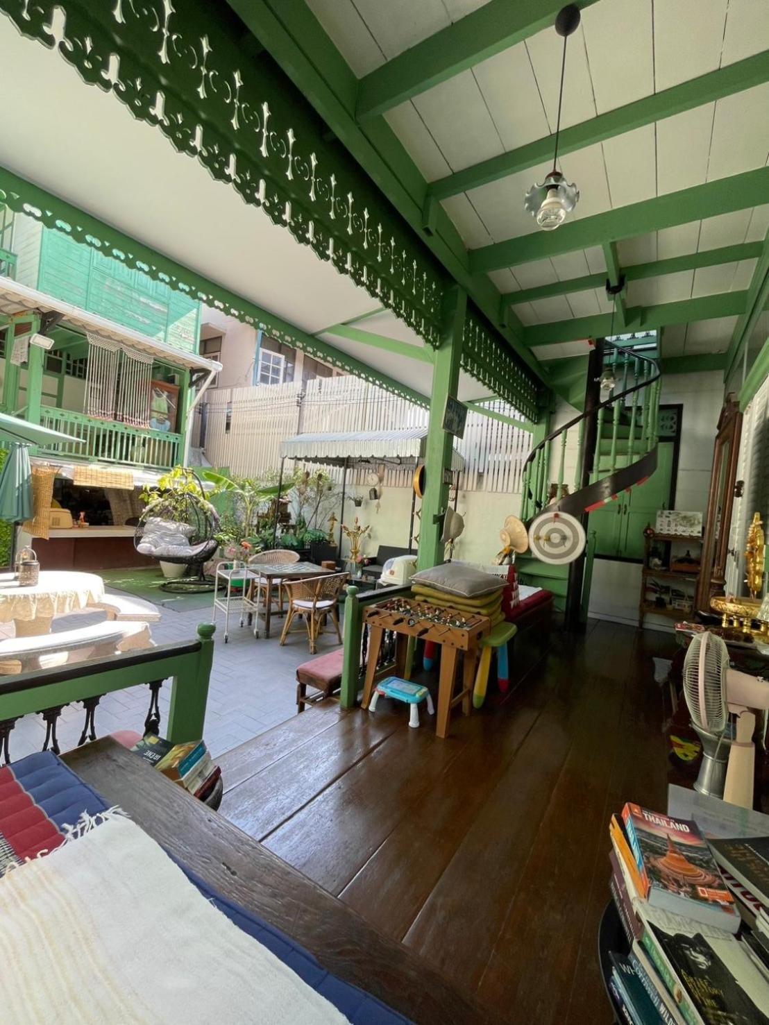 Green Teak House Bangkok Exterior foto