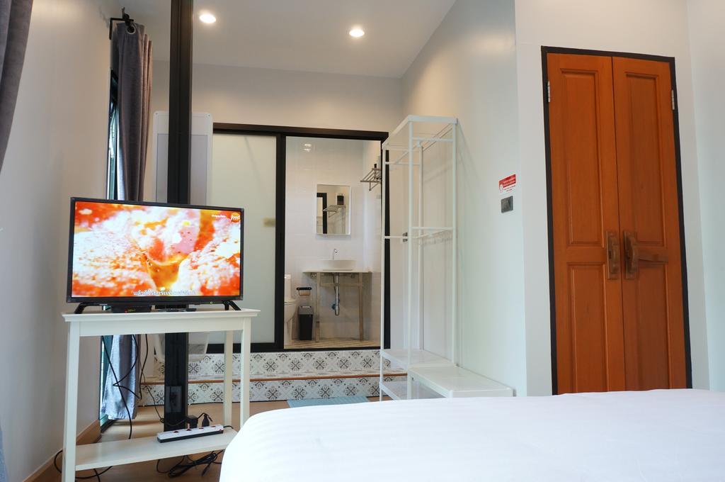 Green Teak House Bangkok Exterior foto